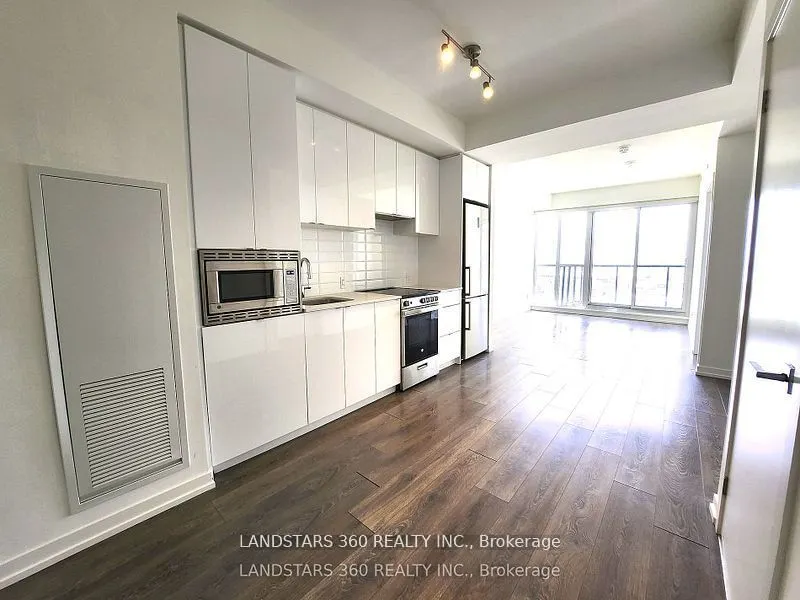 49 East Liberty St, #2304