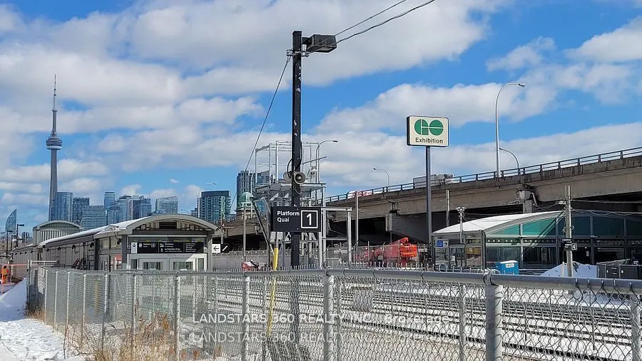 49 East Liberty St, #2304