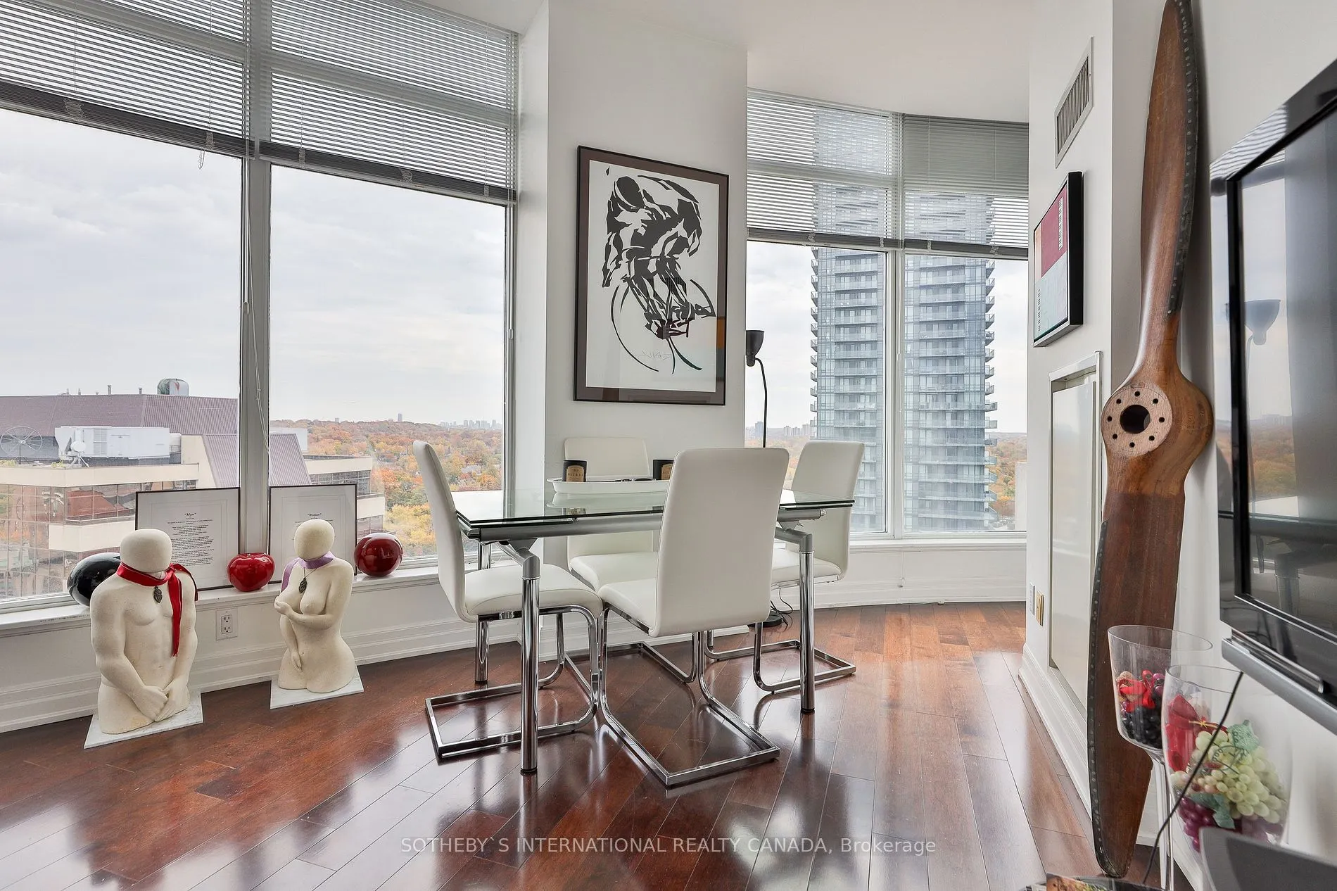 8 Scollard St, #Ph 201