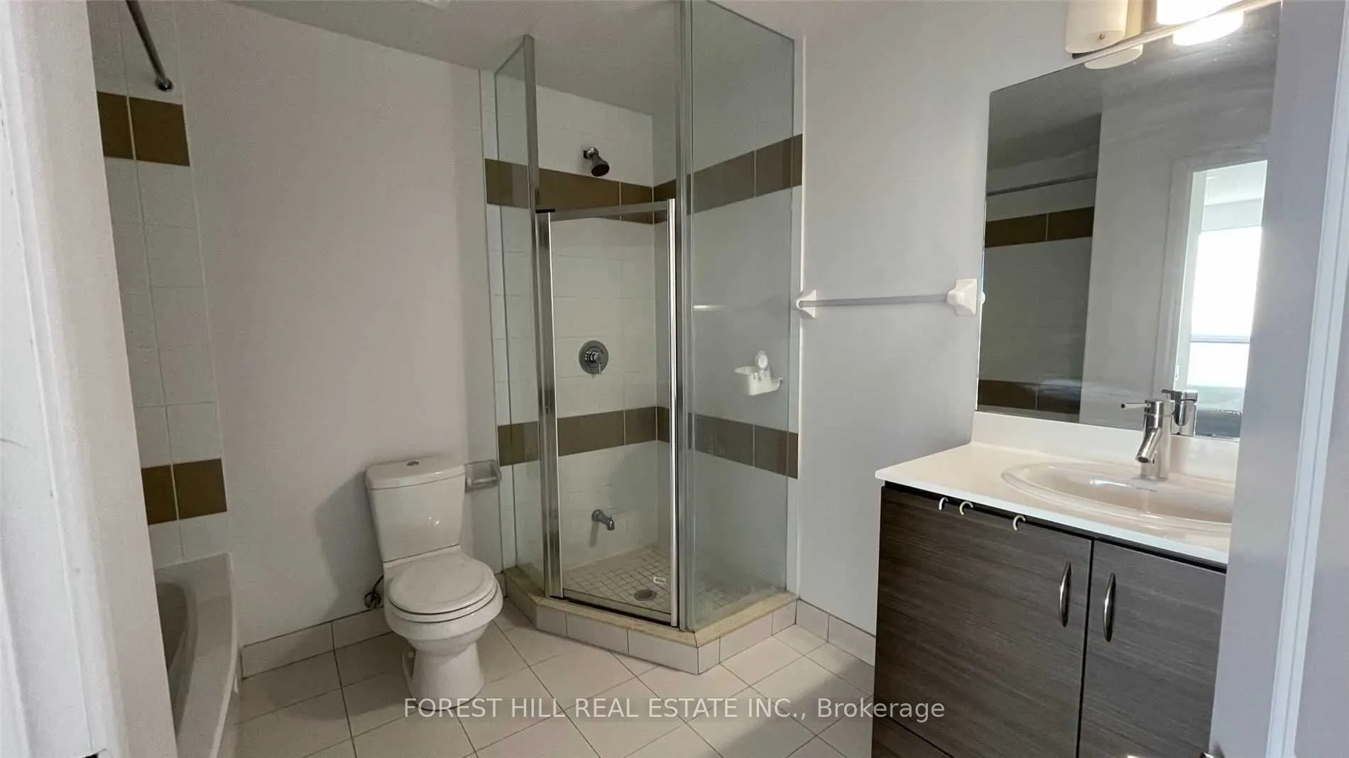5168 Yonge St, #Ph206