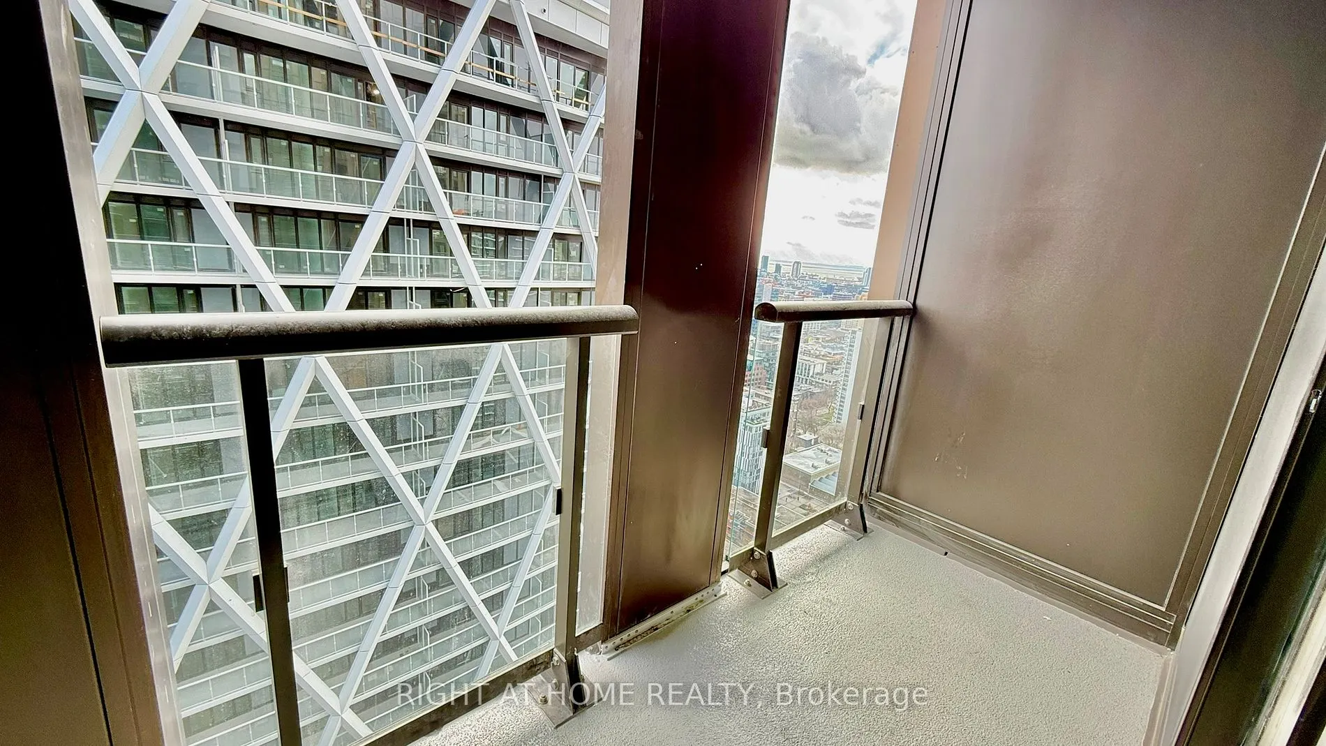 238 Simcoe St, #3306