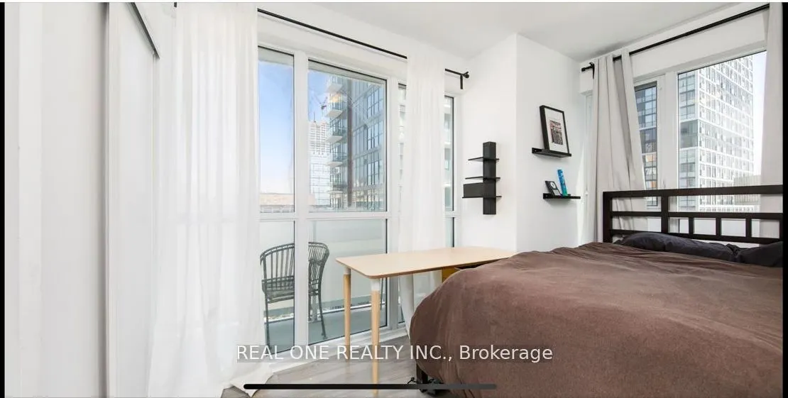 77 Mutual St, #1409