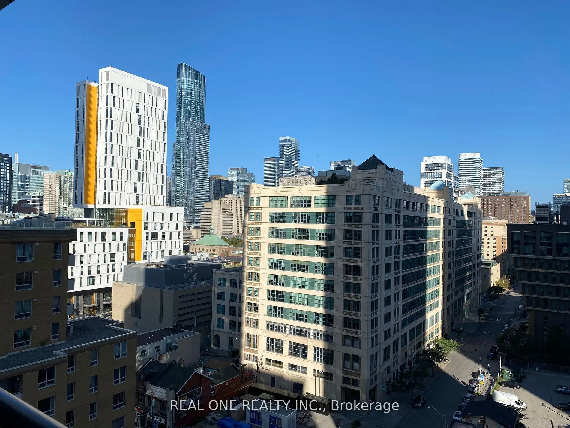 77 Mutual St, #1409