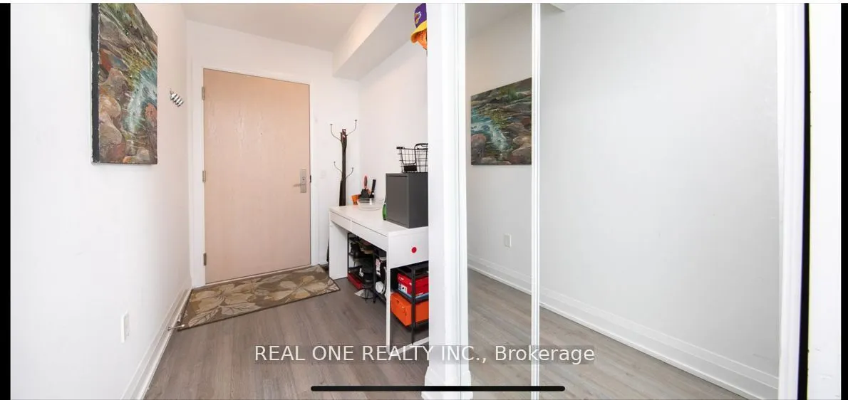 77 Mutual St, #1409