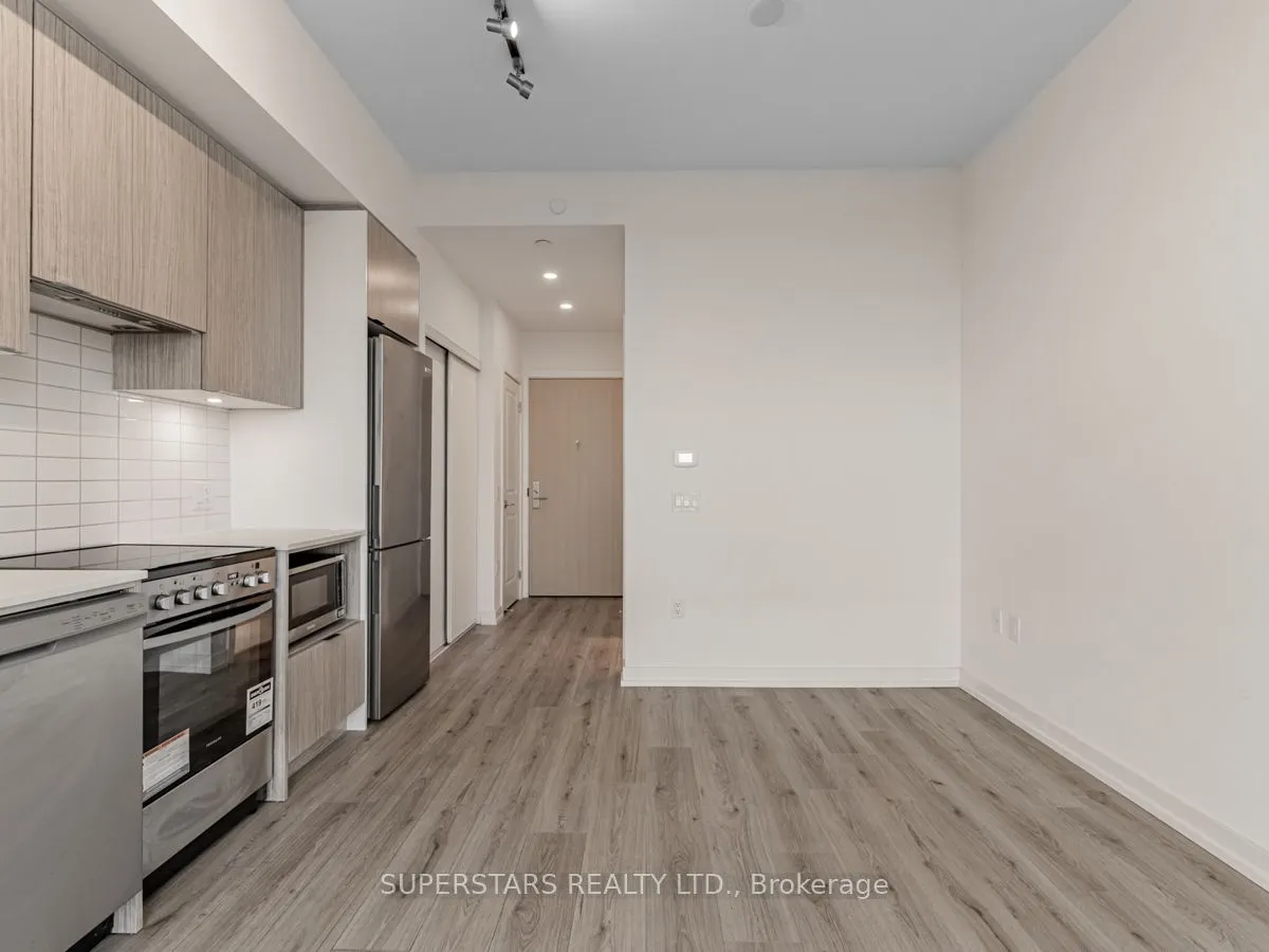 395 Bloor St E, #4508