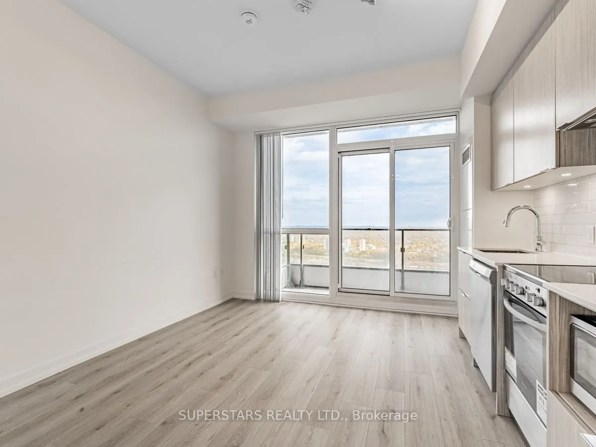 395 Bloor St E, #4508