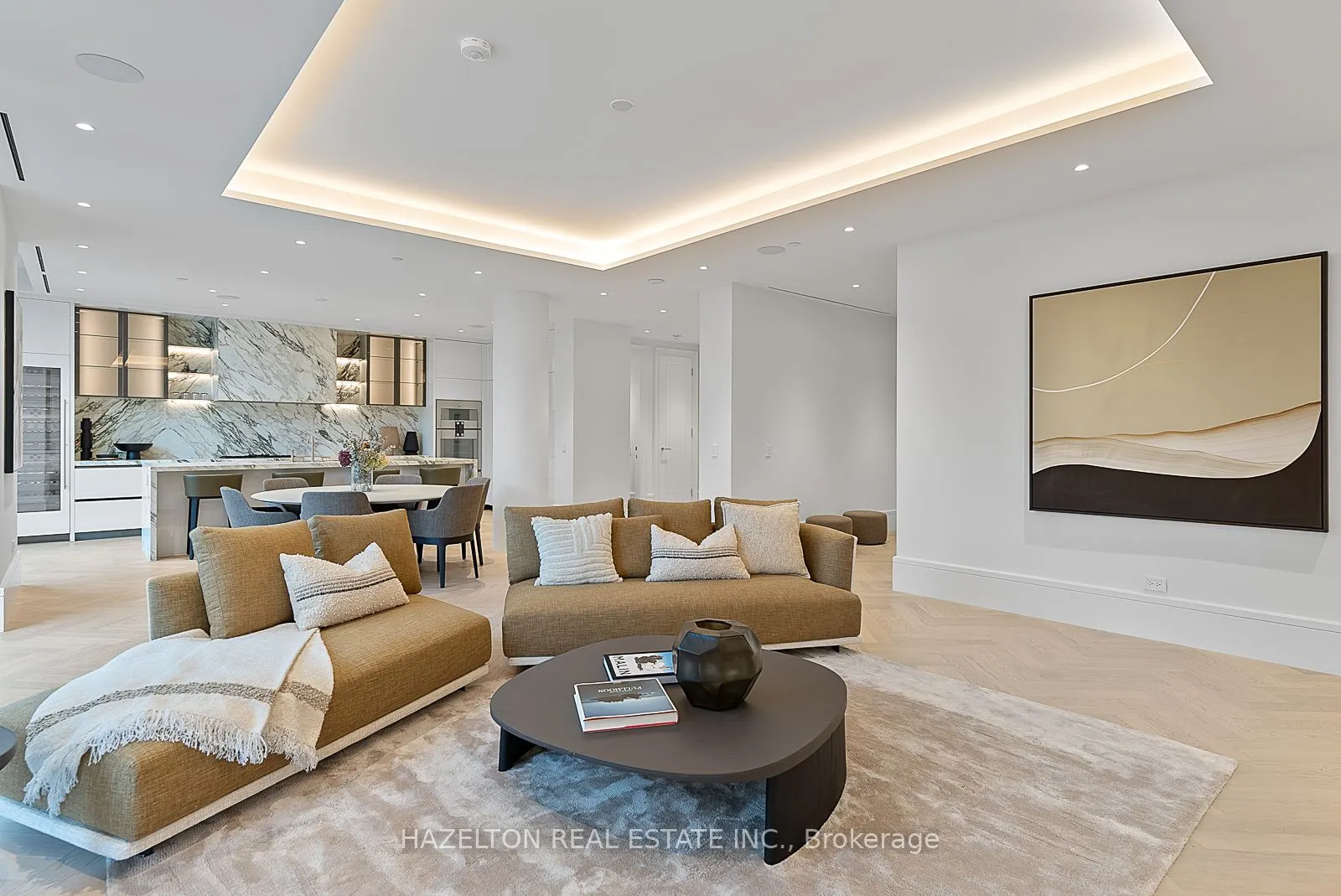 7 Dale Avenue, #304