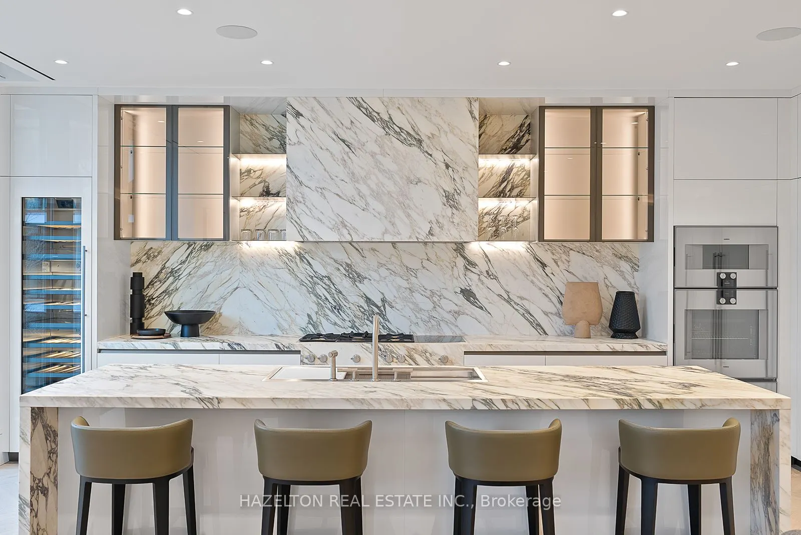 7 Dale Avenue, #304
