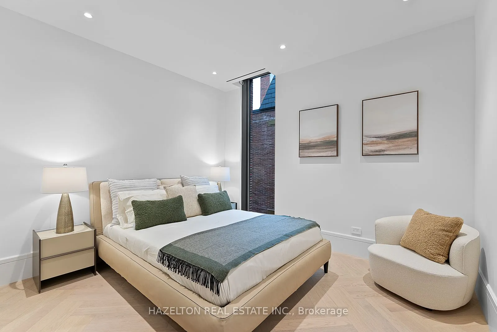 7 Dale Avenue, #304