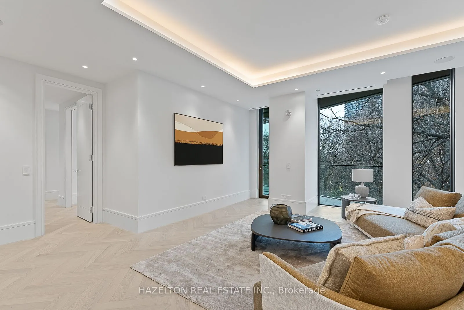 7 Dale Avenue, #304