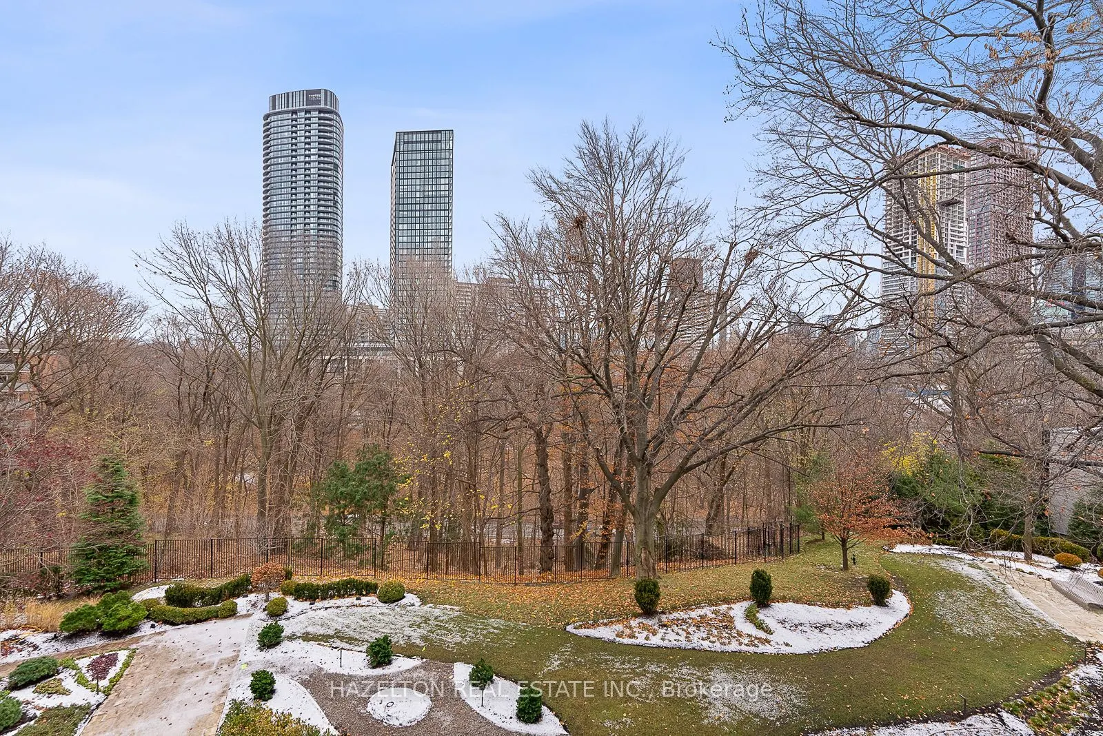 7 Dale Avenue, #304