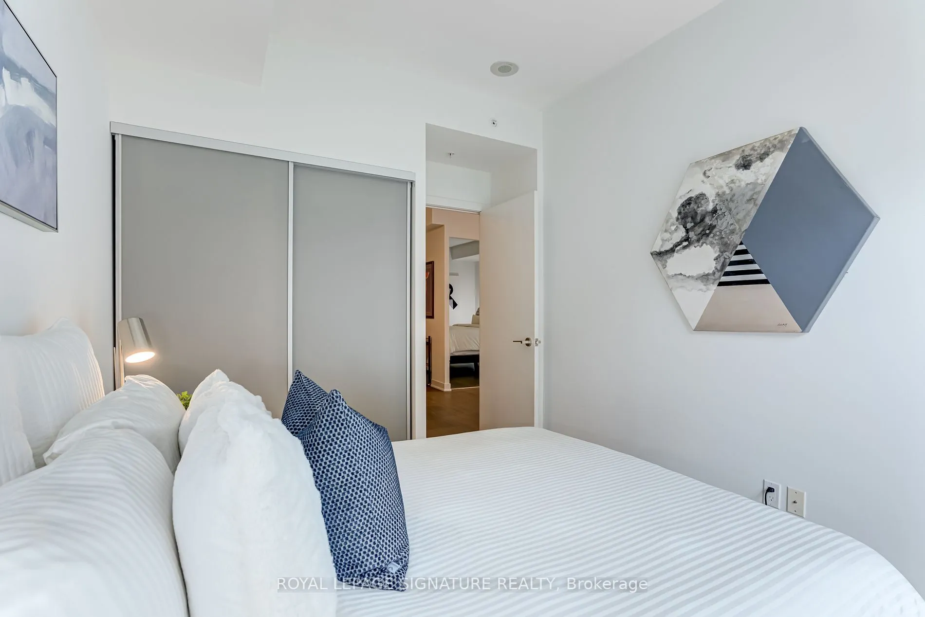 30 Nelson St, #324