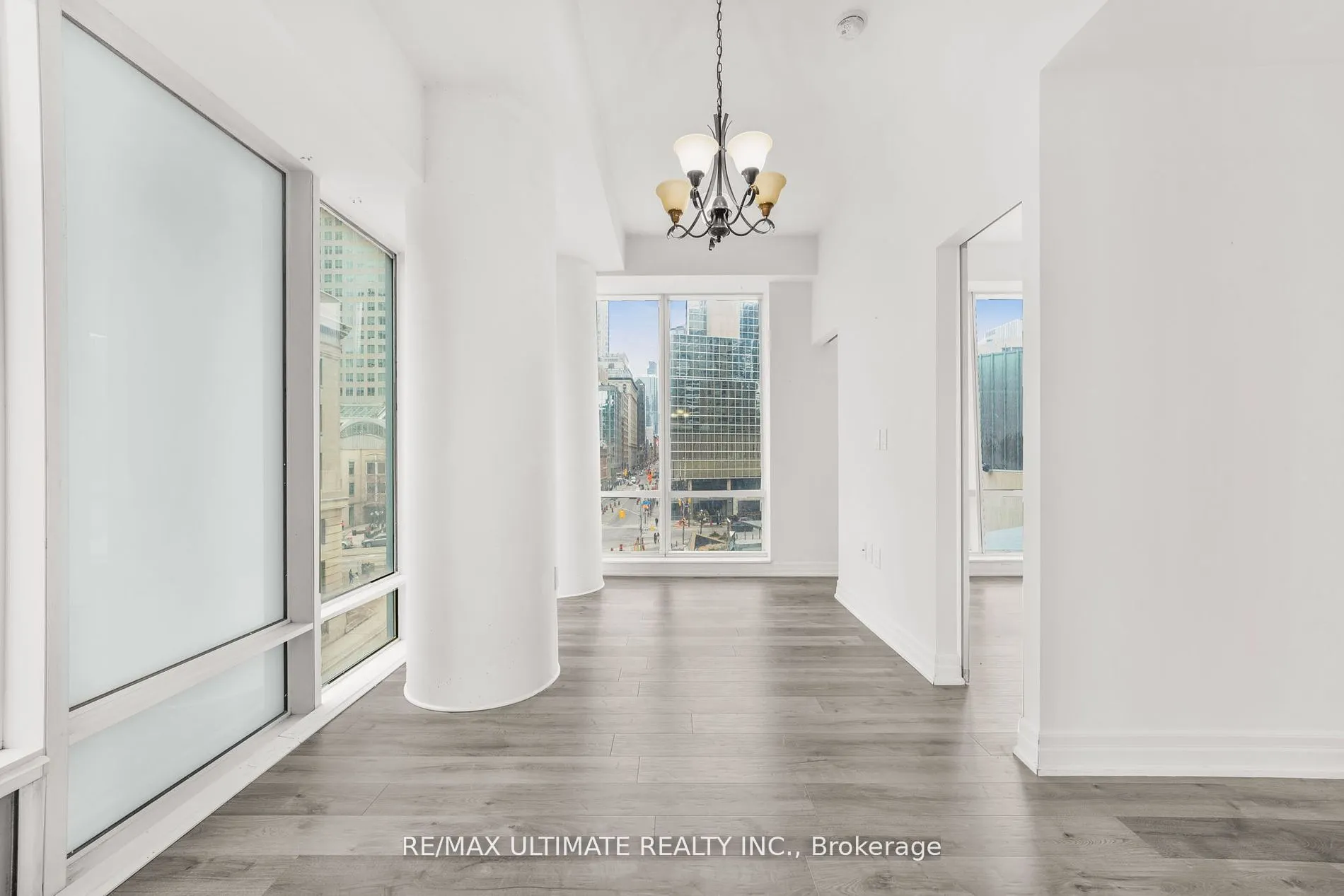 8 The Esplanade St, #506