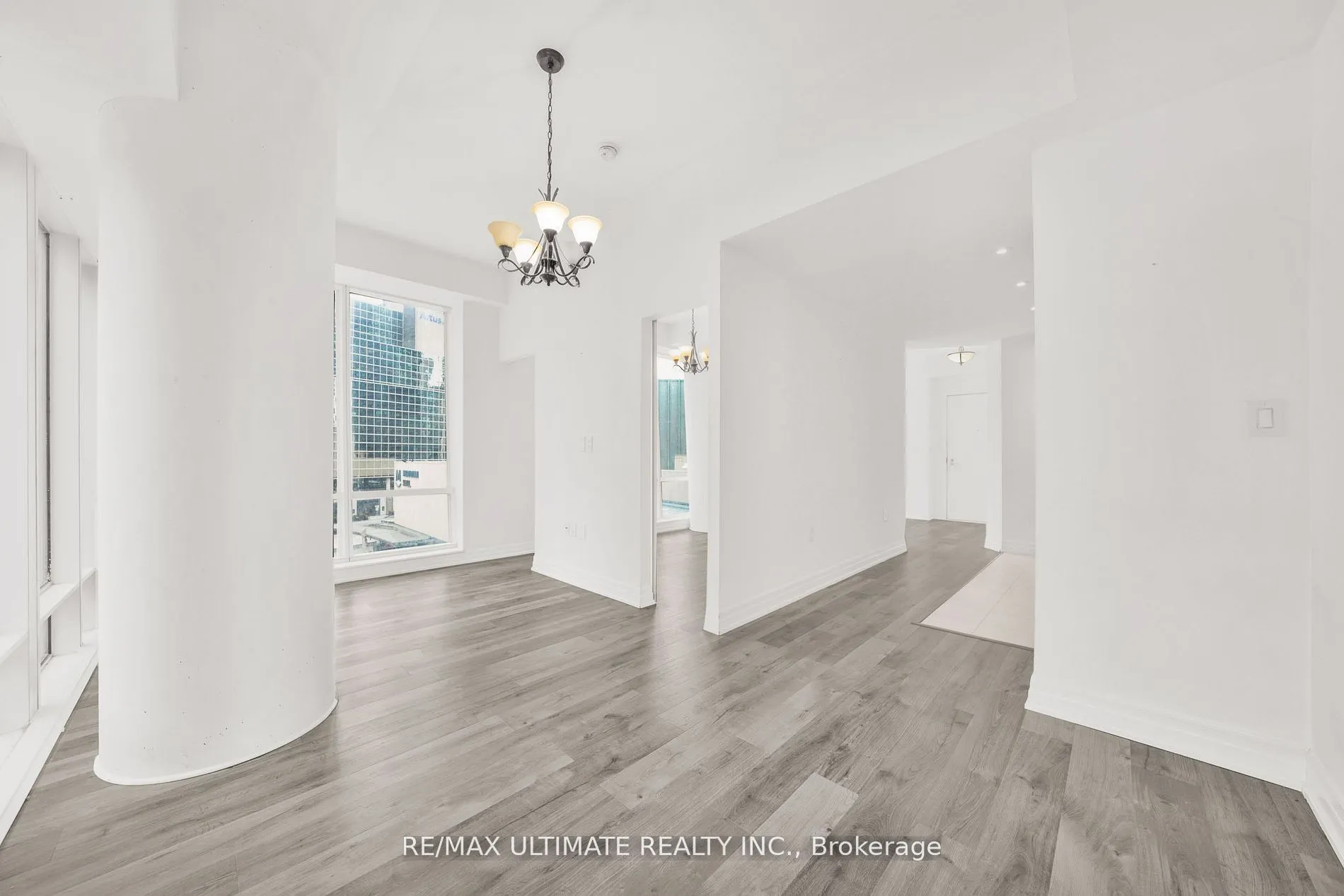8 The Esplanade St, #506