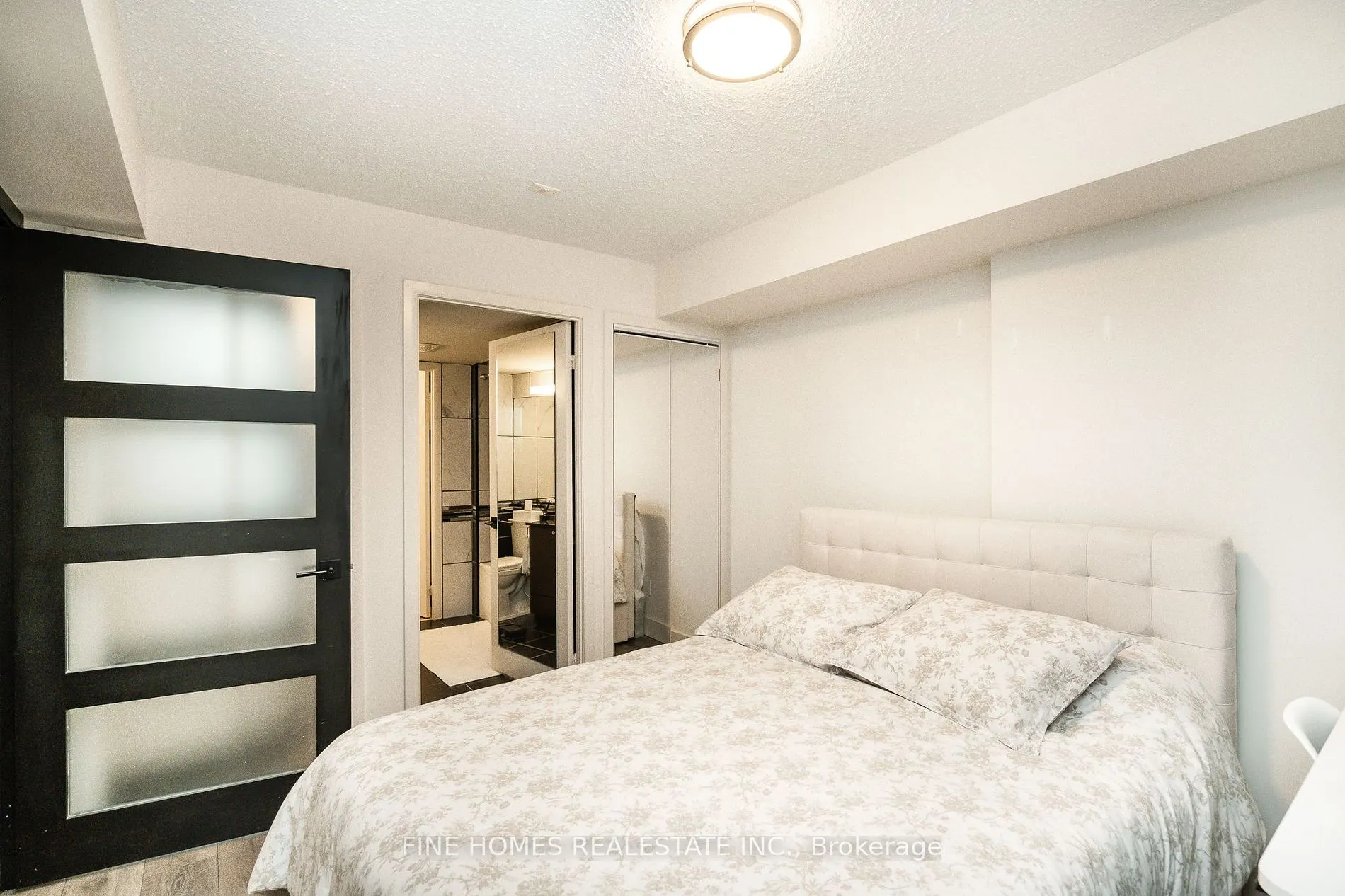 525 Wilson Ave, #505