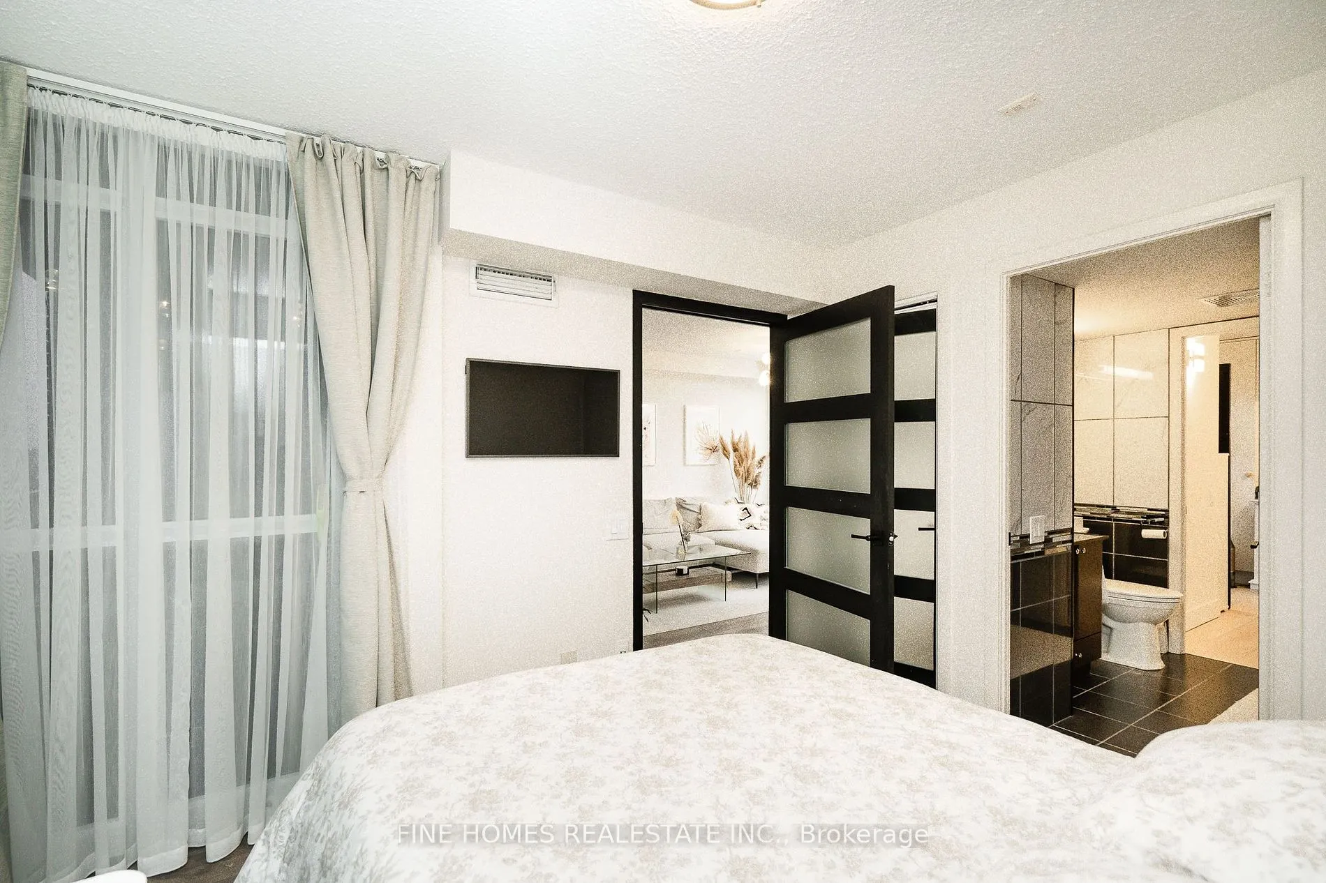 525 Wilson Ave, #505