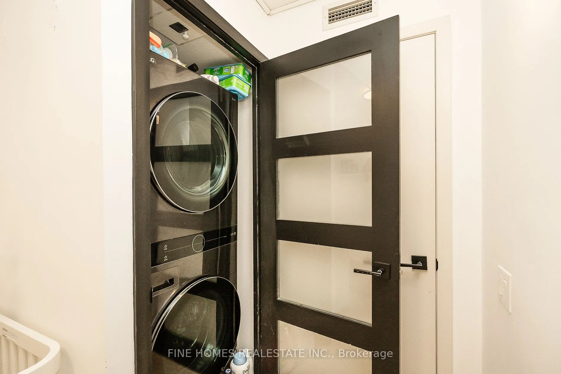 525 Wilson Ave, #505