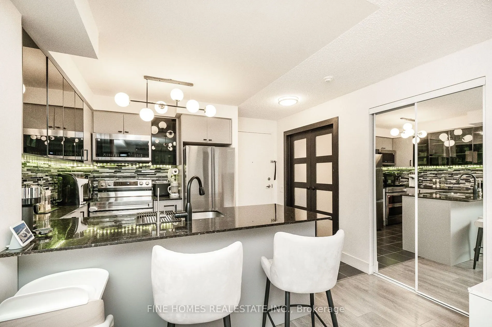 525 Wilson Ave, #505