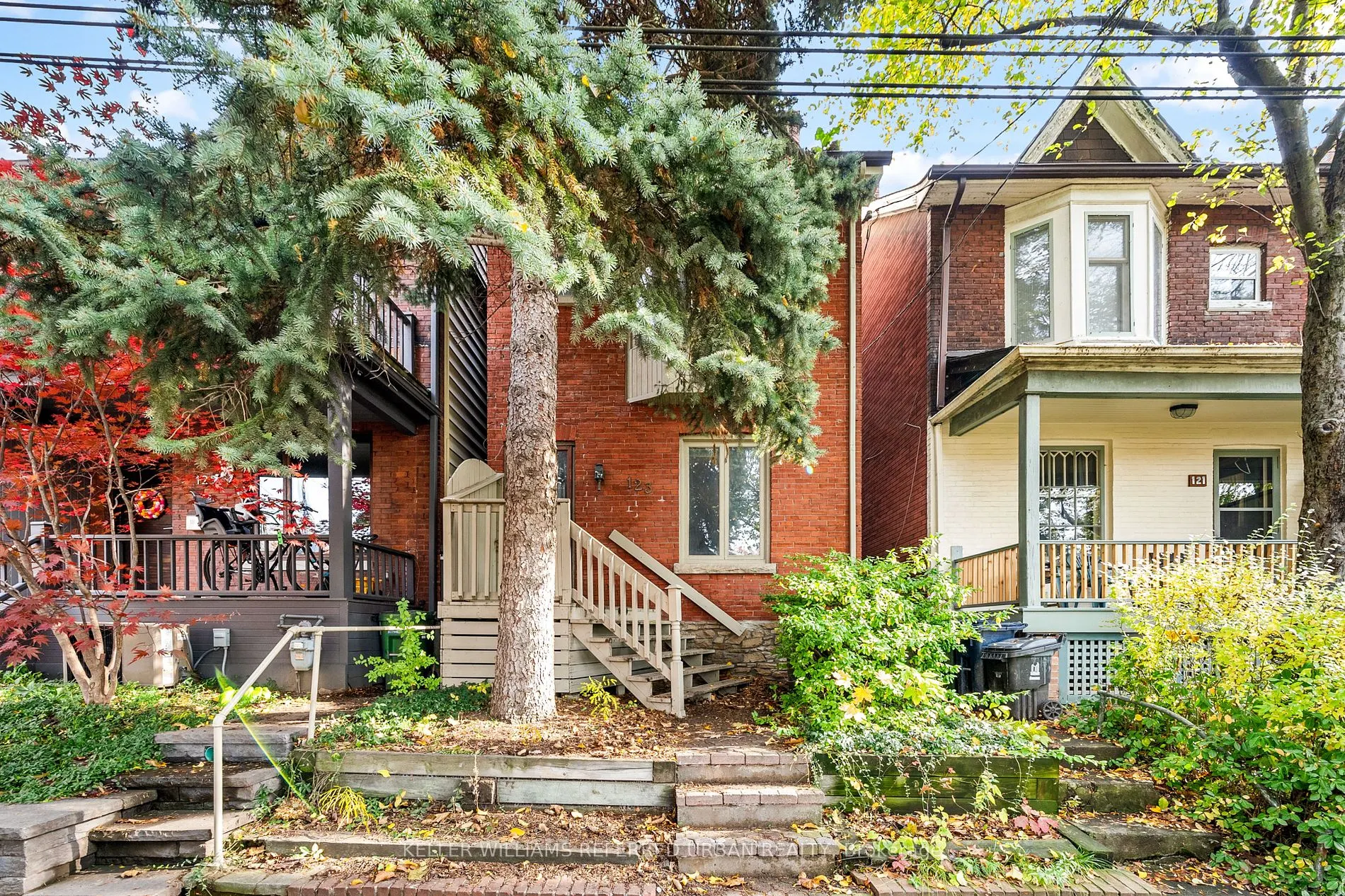 123 Gore Vale Ave
