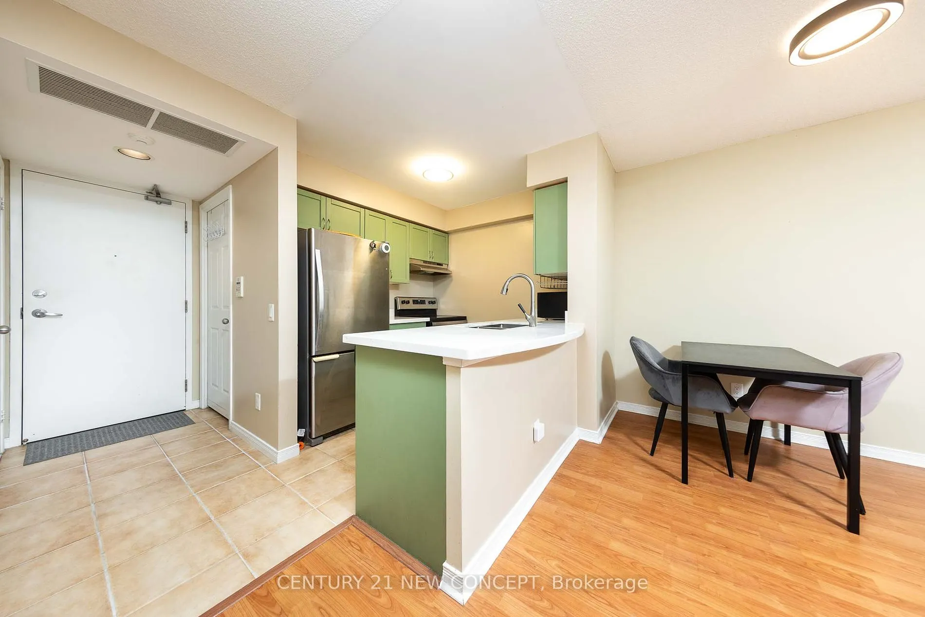 155 beecroft Rd, #1112