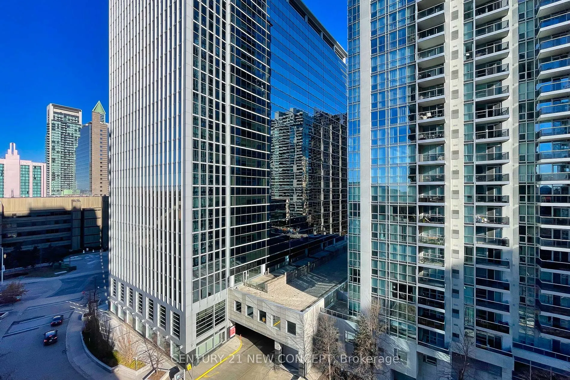 155 beecroft Rd, #1112