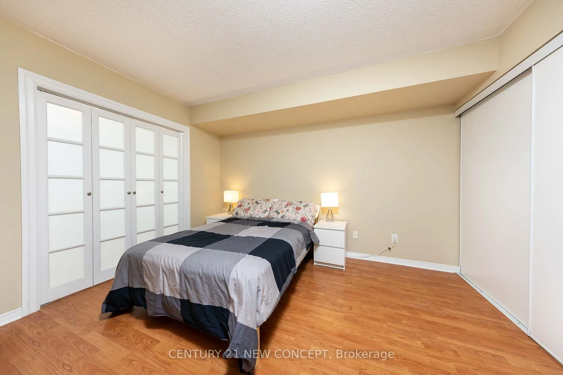 155 beecroft Rd, #1112