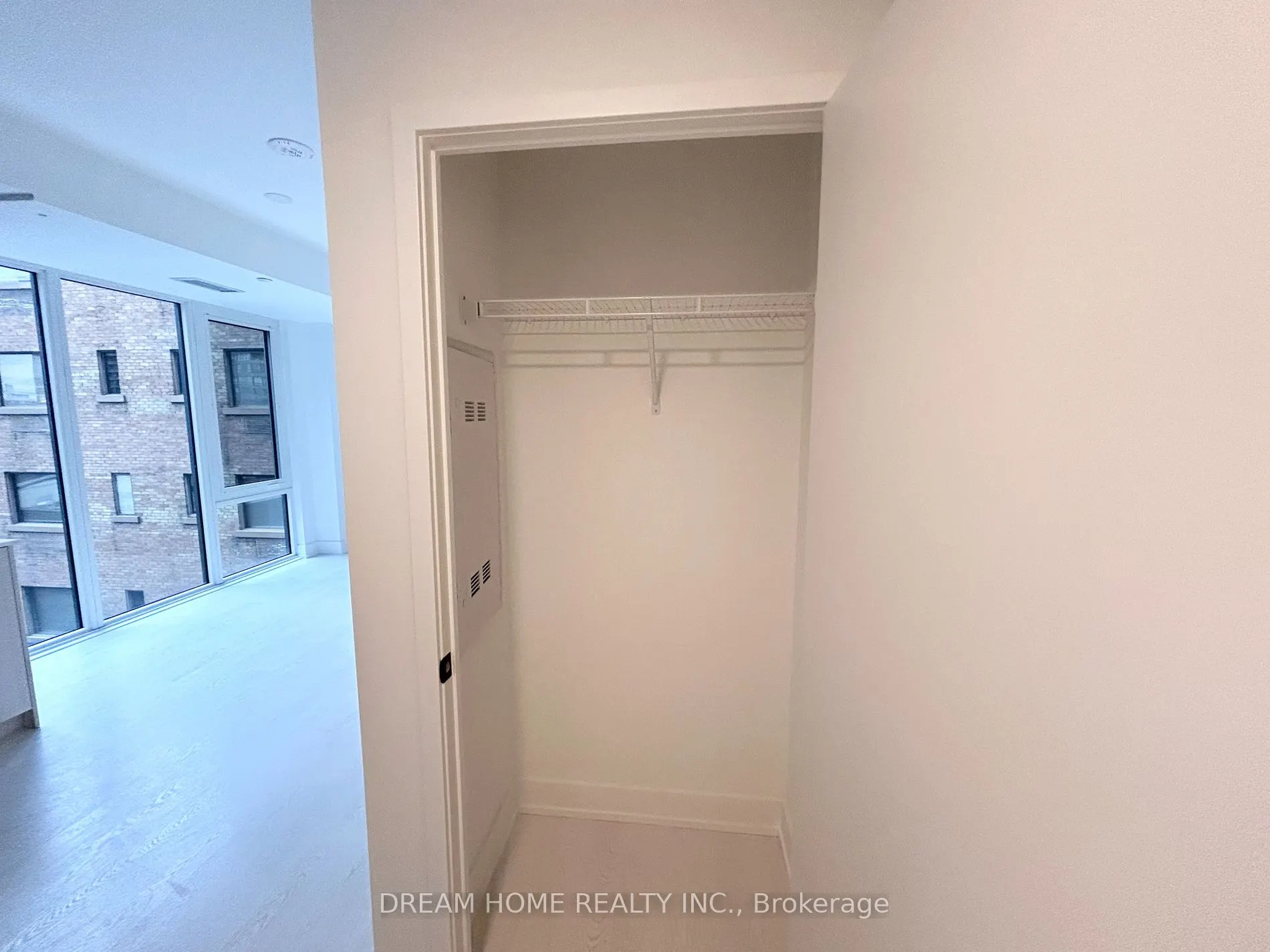 308 Jarvis St, #816
