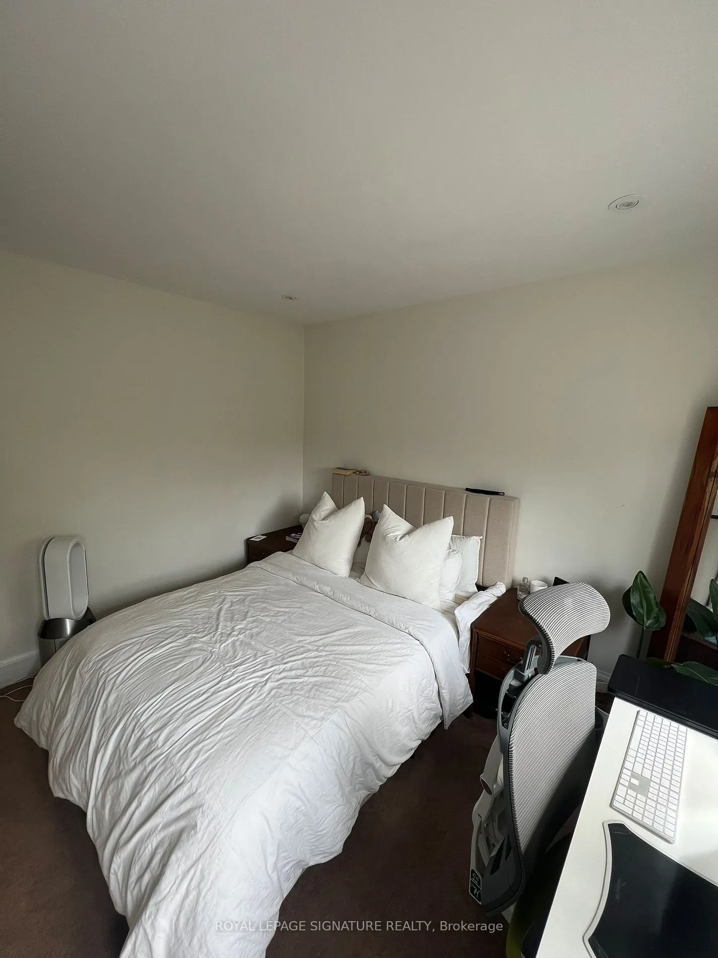 37 Lola Rd, #Main Fl