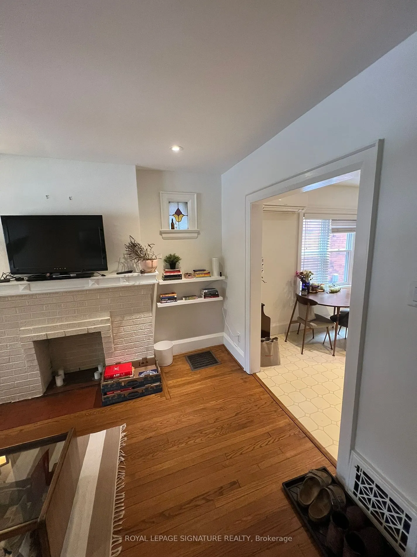 37 Lola Rd, #Main Fl