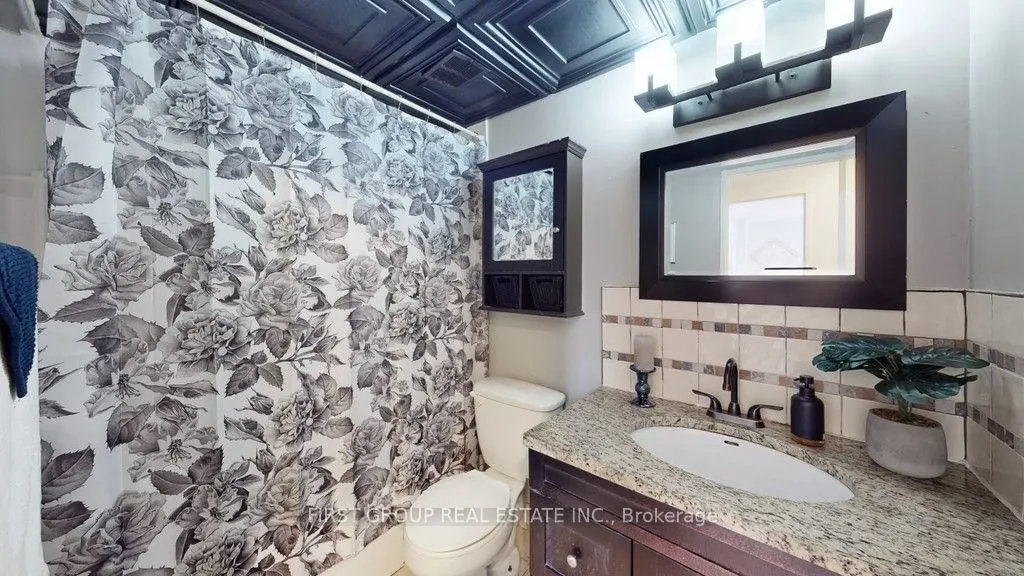60 Pavane Linkway Way, #502