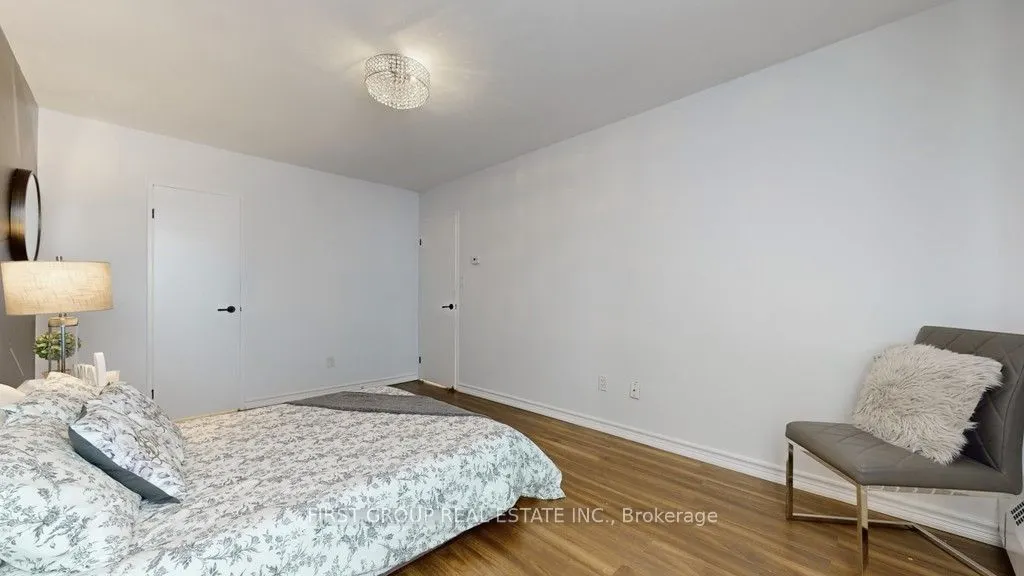 60 Pavane Linkway Way, #502
