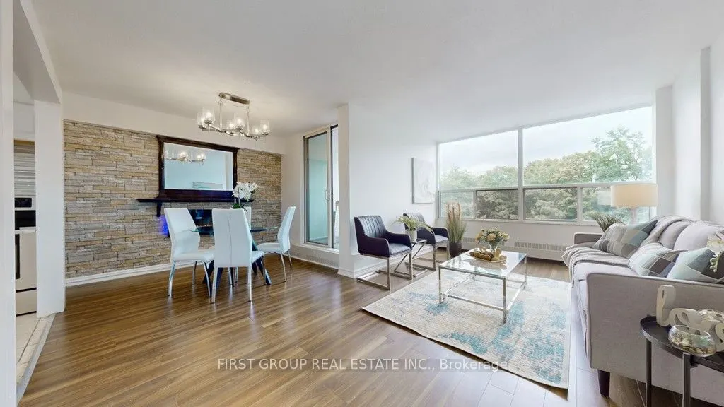 60 Pavane Linkway Way, #502