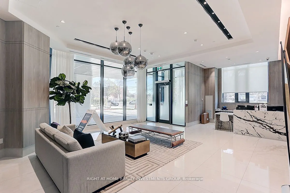 250 Lawrence Ave W, #418