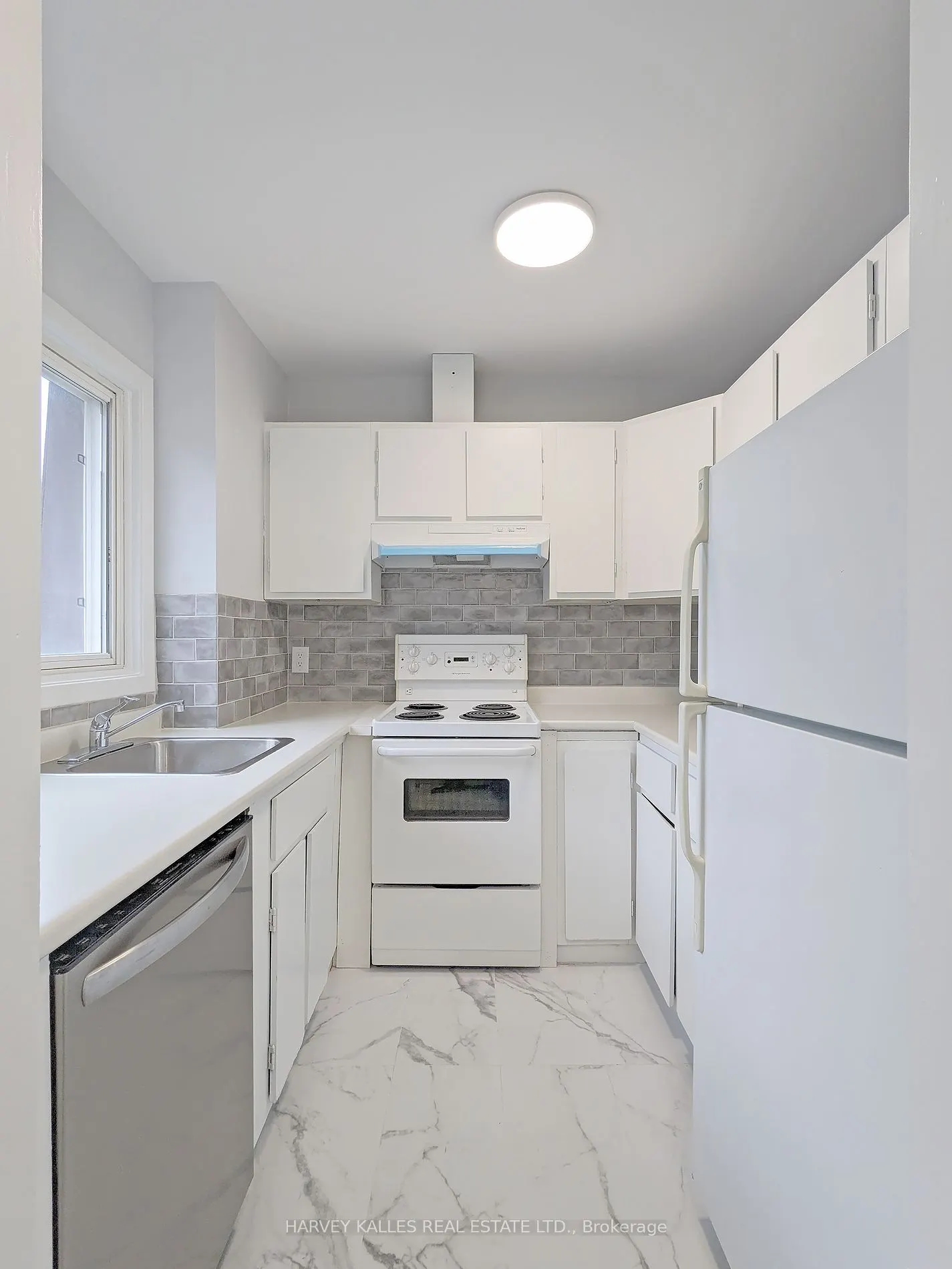 431 Balliol St, #4