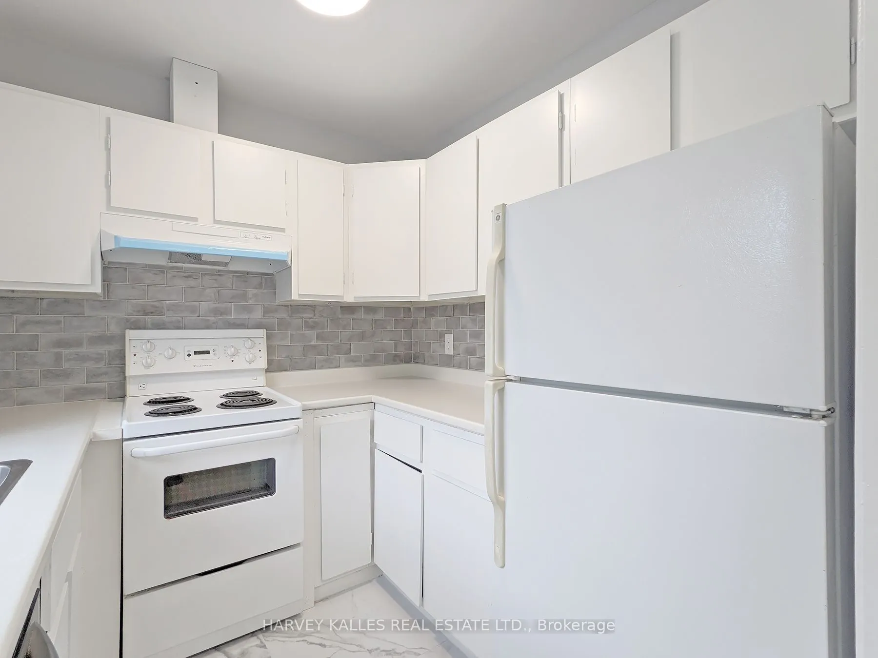 431 Balliol St, #4