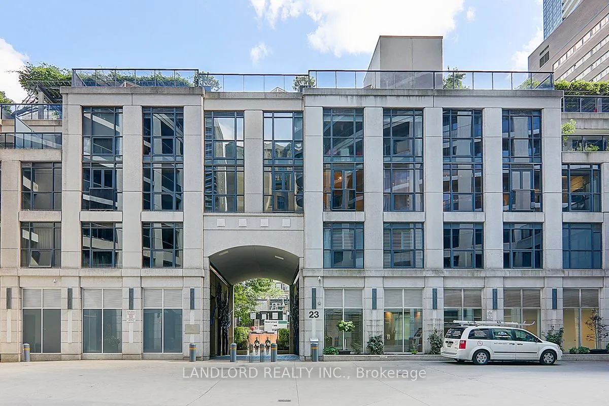 21 Carlton St, #2003