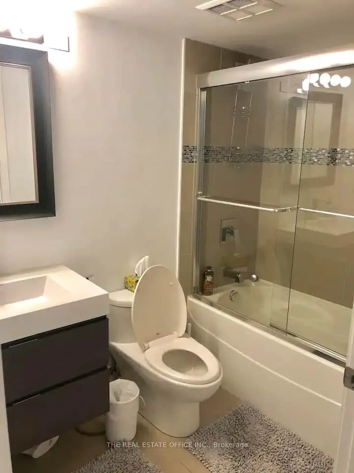 219 Fort York Boulevard, #3802