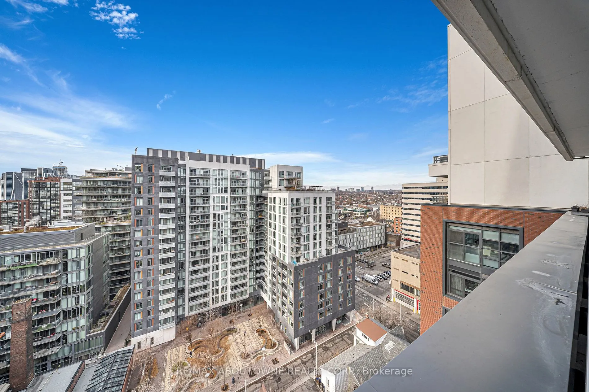 501 Adelaide St W, #1404