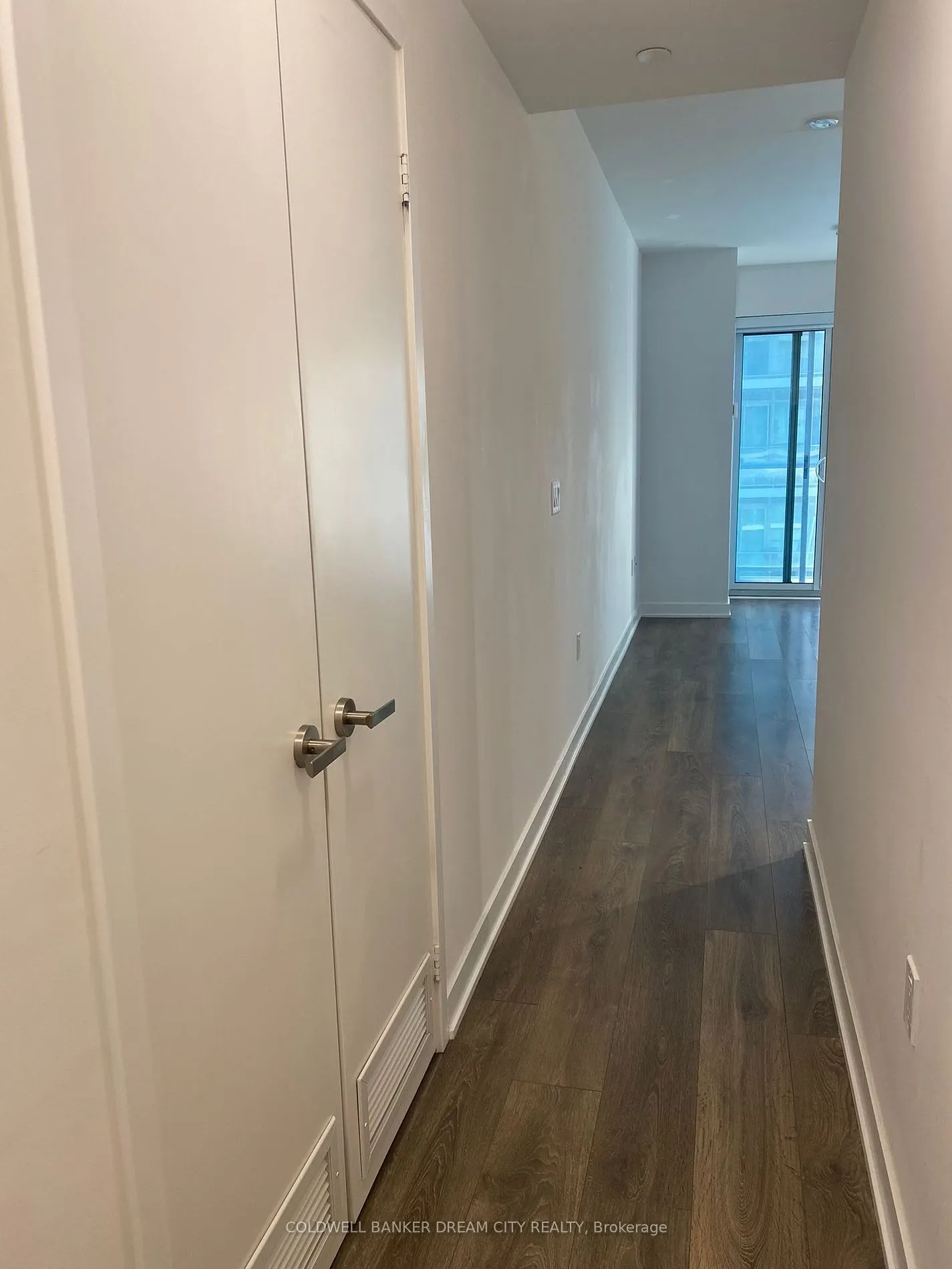 195 Redpath Ave, #3214