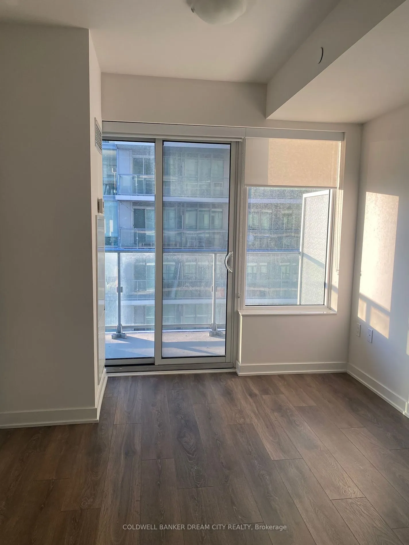 195 Redpath Ave, #3214