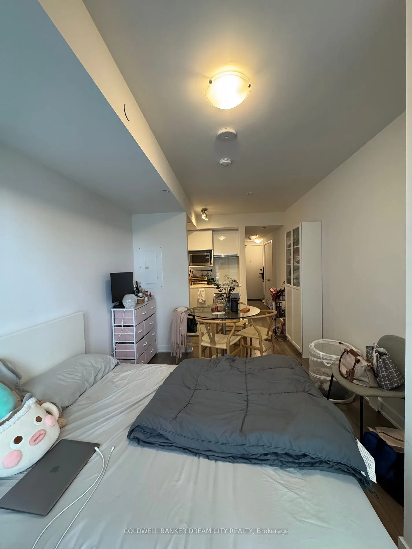 195 Redpath Ave, #3214