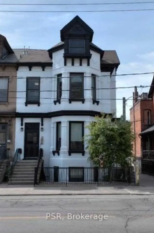 205 Gerrard St E, #1
