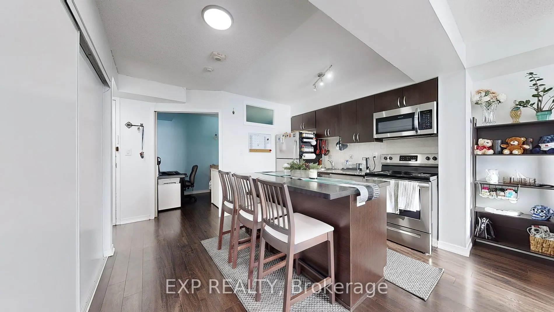 801 Sheppard Ave W, #607