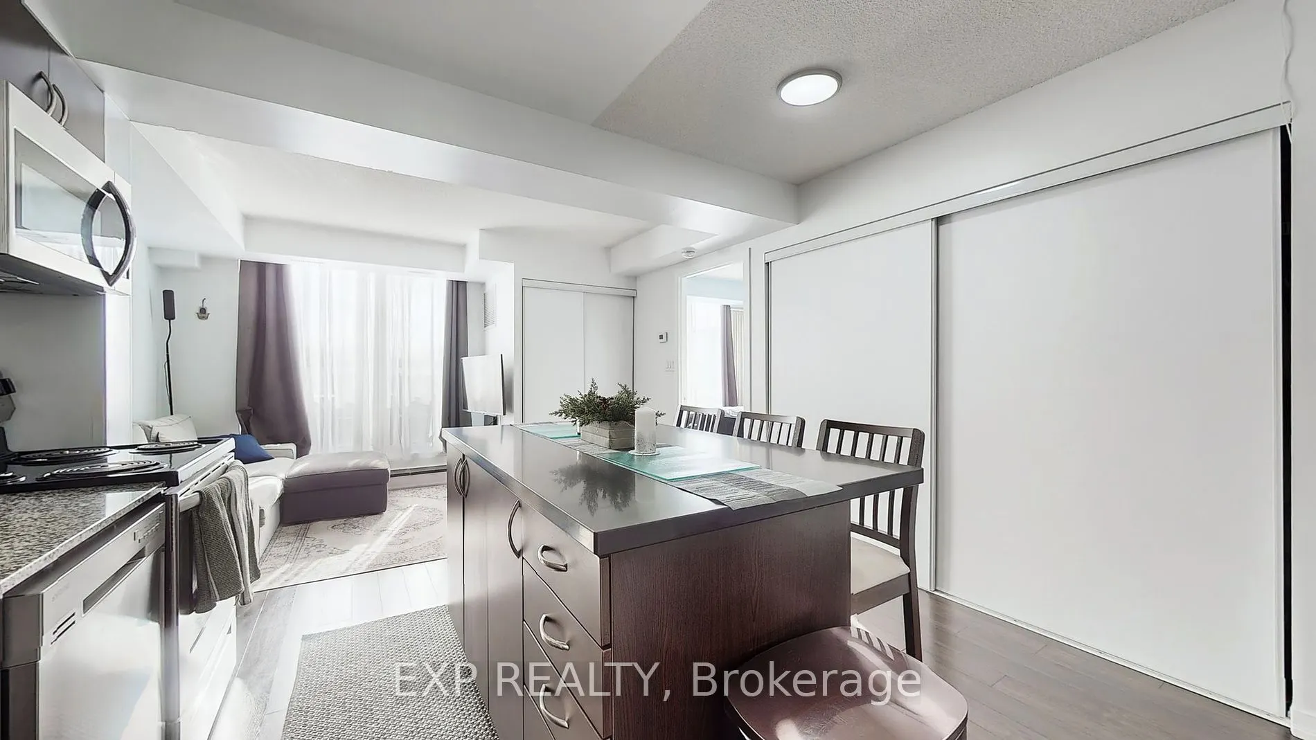 801 Sheppard Ave W, #607