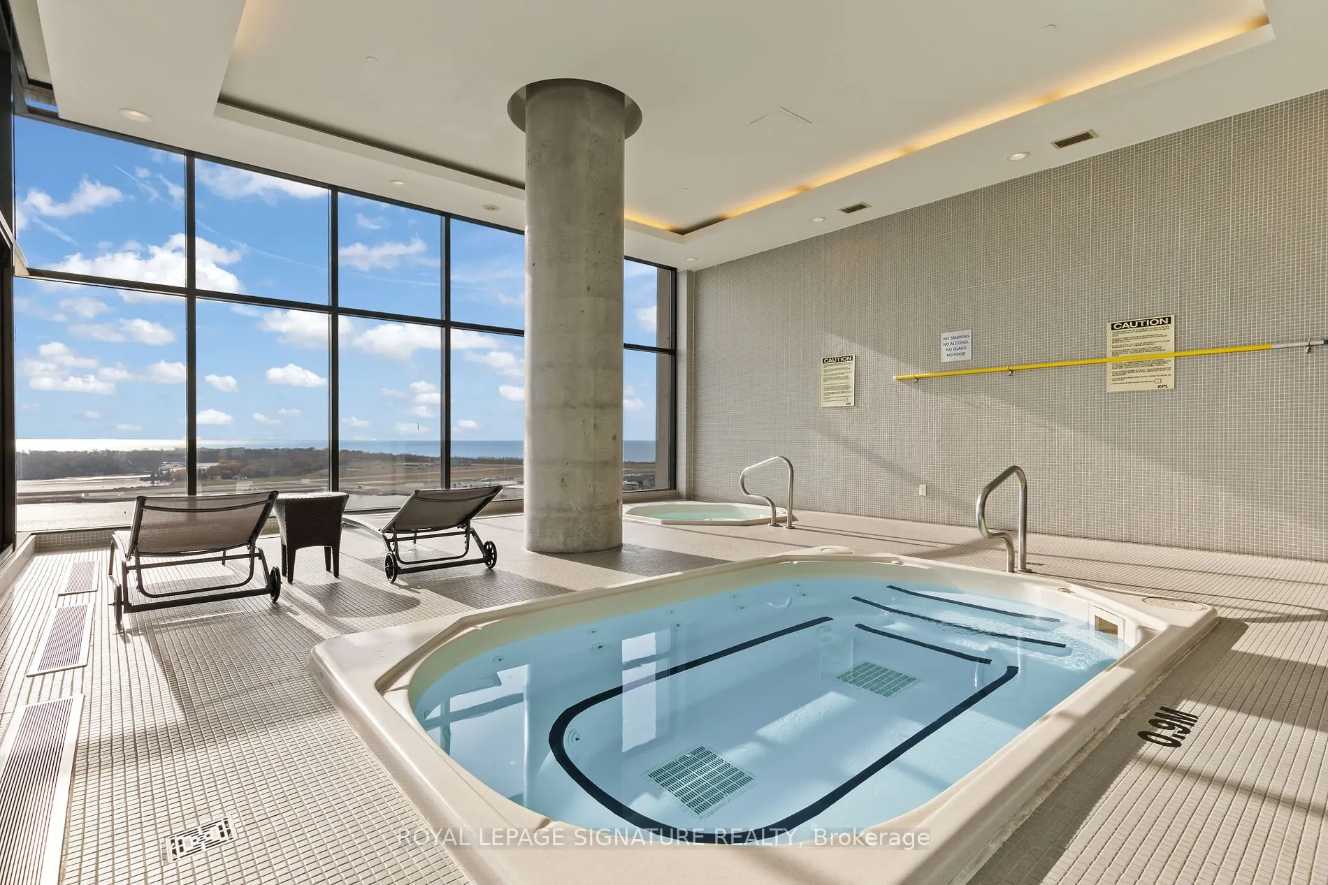 15 Fort York Blvd, #4009