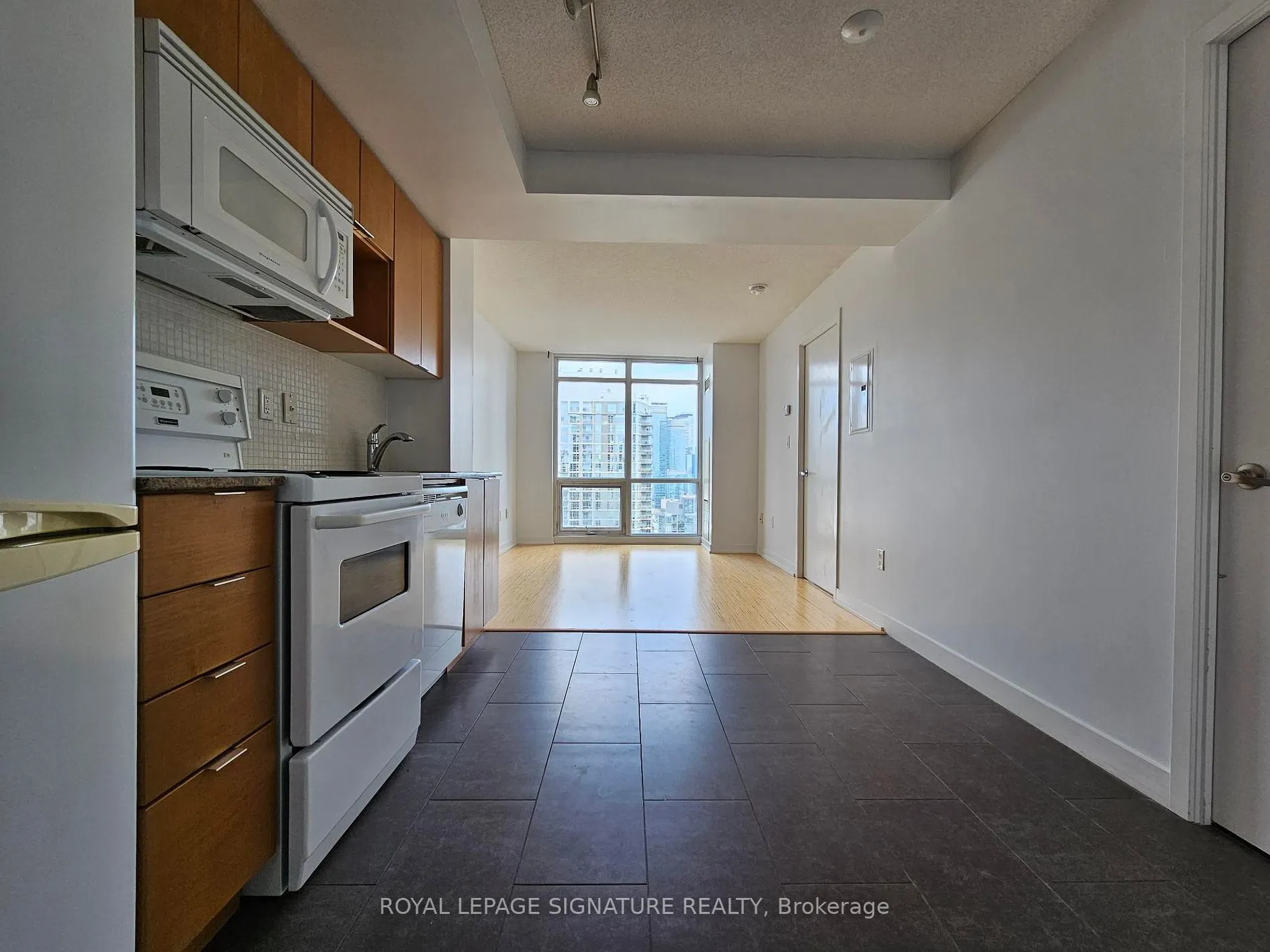 15 Fort York Blvd, #4009