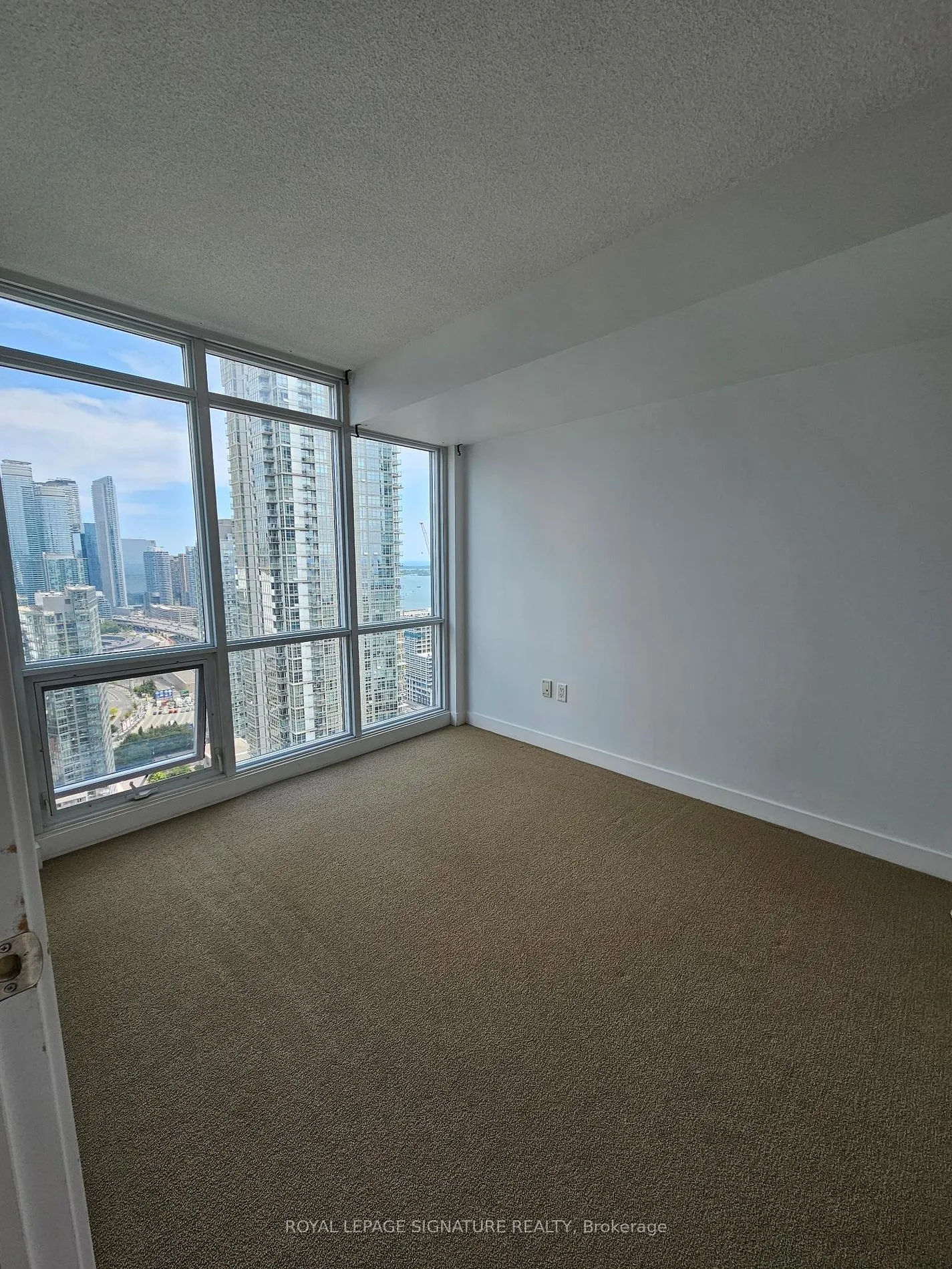 15 Fort York Blvd, #4009