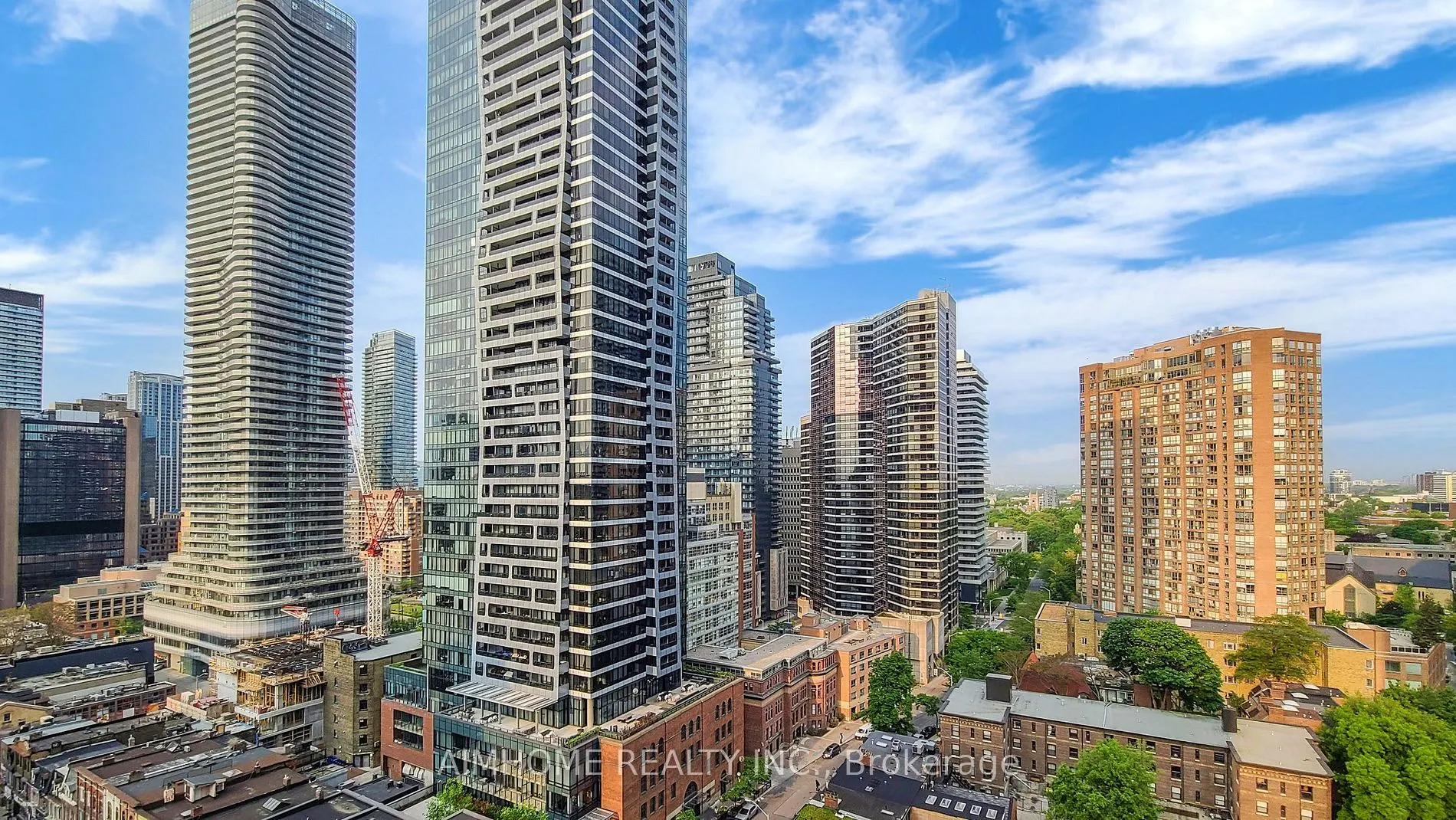 1 Gloucester St, #1816