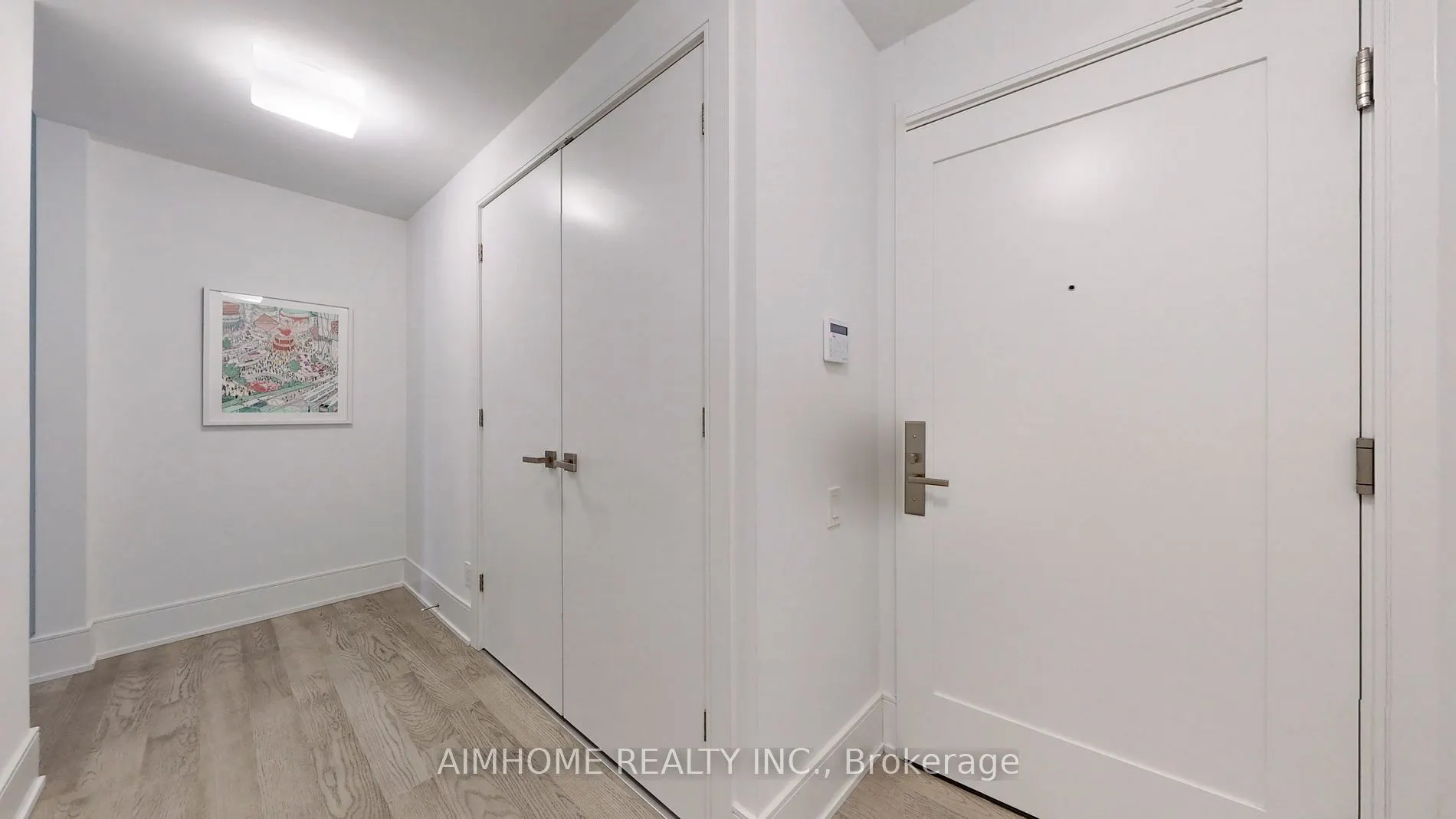 1 Gloucester St, #1816