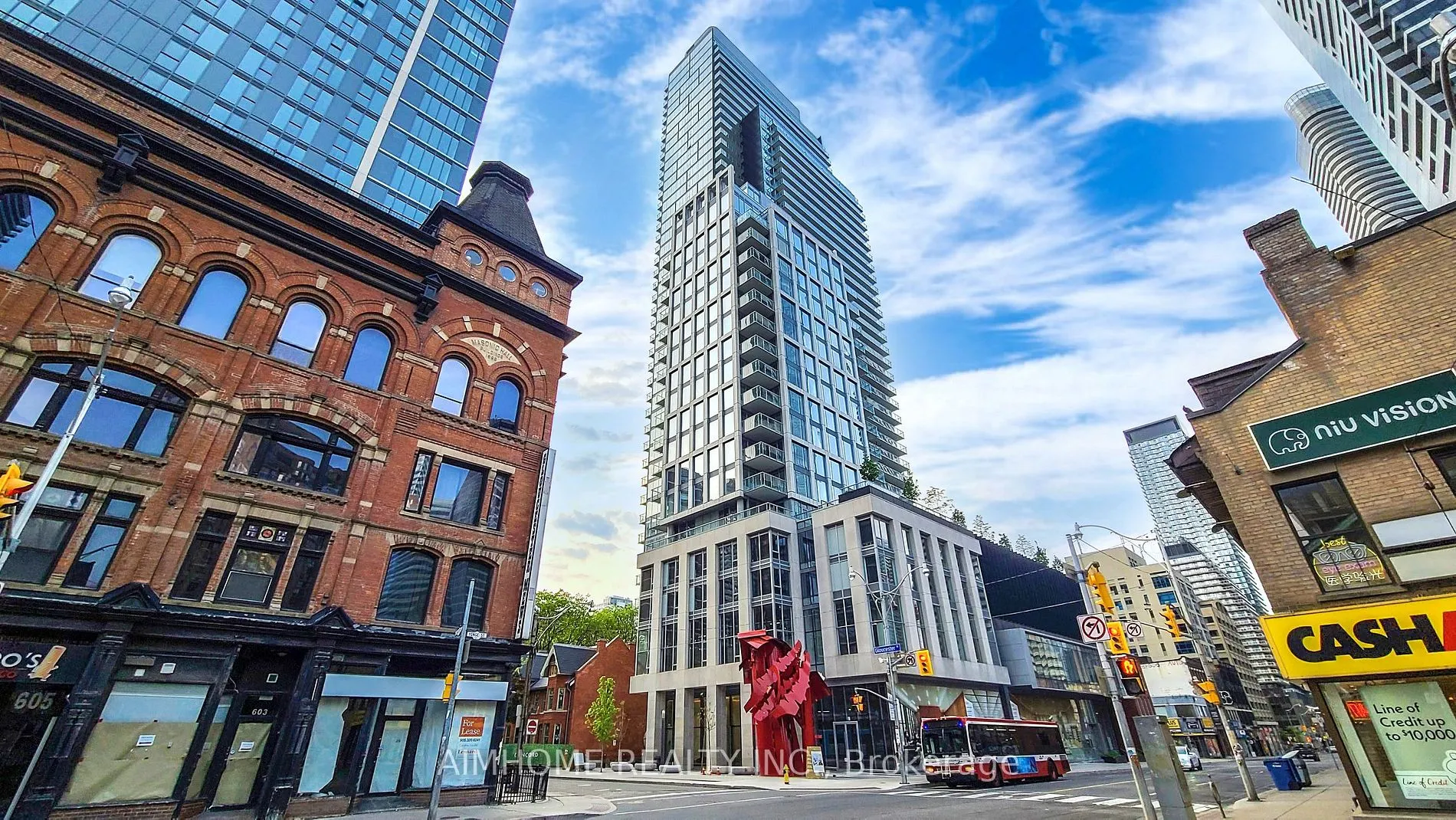 1 Gloucester St, #1816